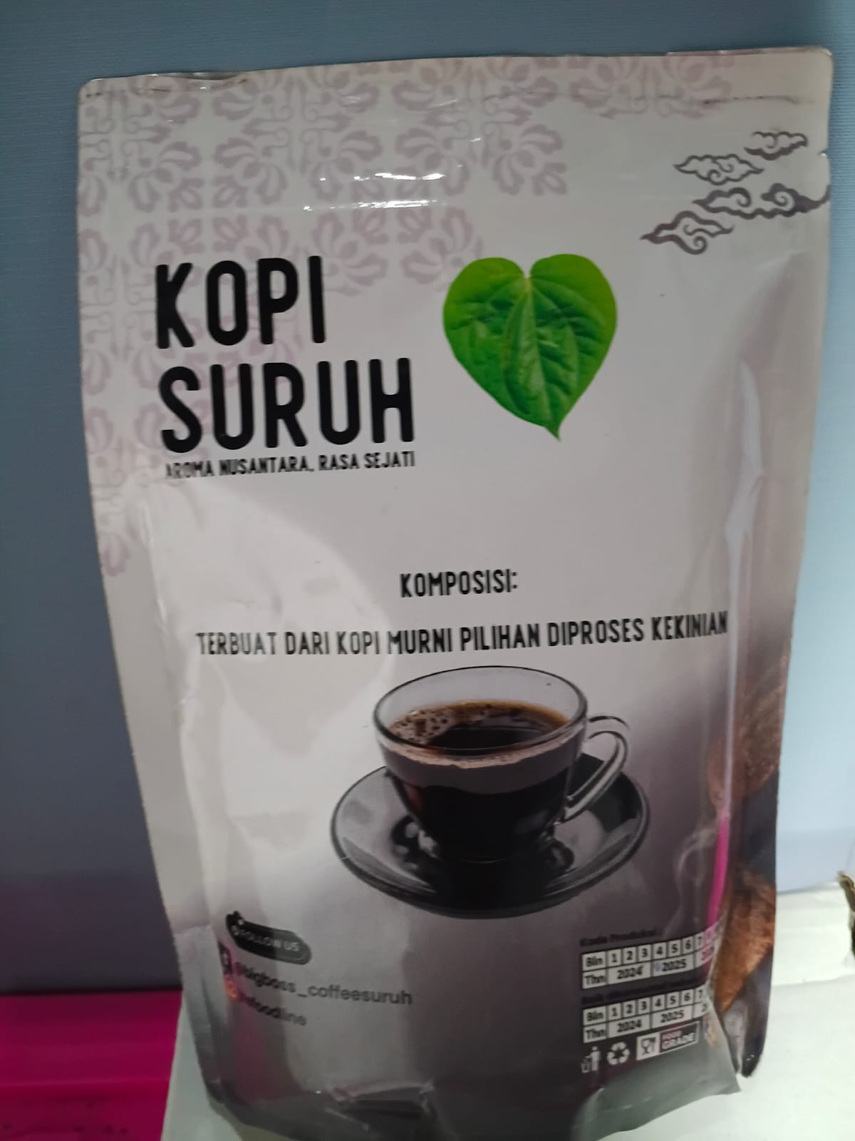 Foto J'n'S Foodline "KOPI SURUH"