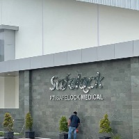 PT. Safelock Medical Logo
